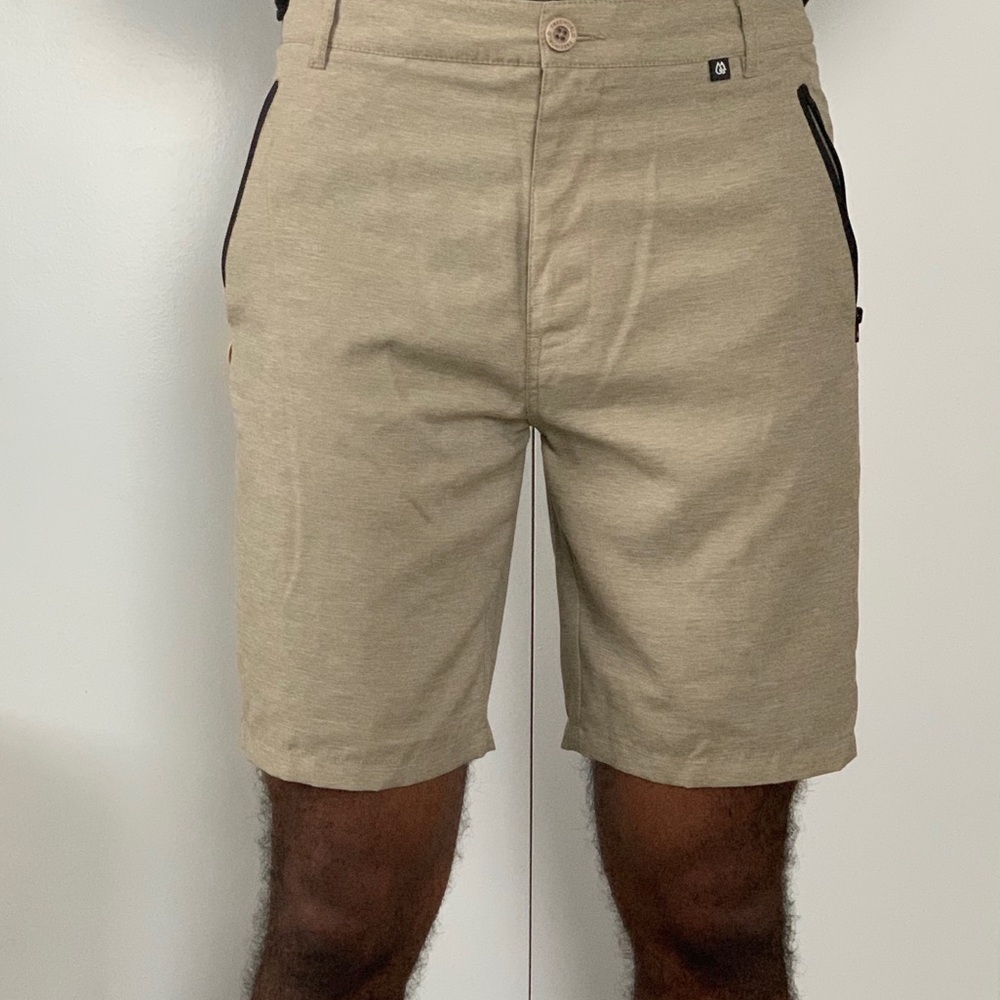 Zumiez Cream Shorts